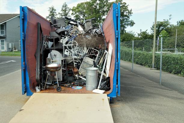 Best Yard Waste Removal  in Wayne, OH